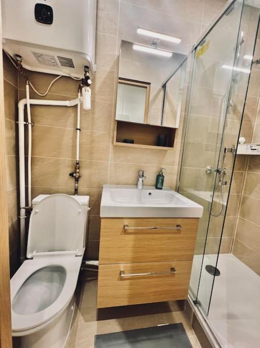 Apartamento Tres Beau Studio Refait A Neuf 2 Saint-Ouen  Exterior foto